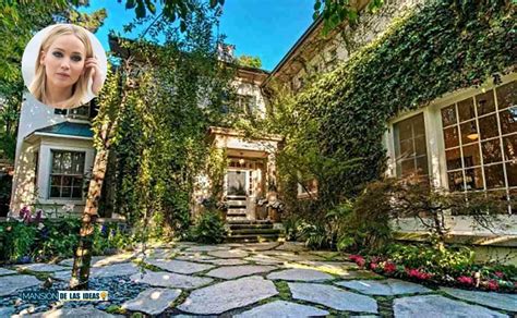 jennifer lawrence home address.